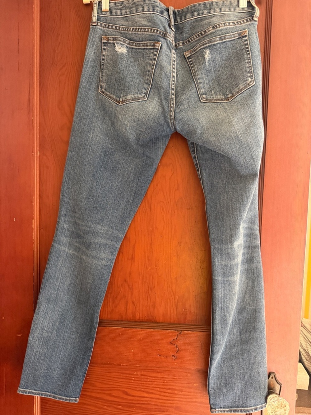 GAP Distressed Always Skinny 28 - Picture 3 of 3